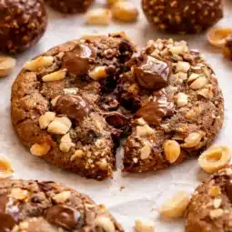 Delicious Ferrero Rocher Cookies topped with hazelnuts and Nutella, rich and chocolaty.